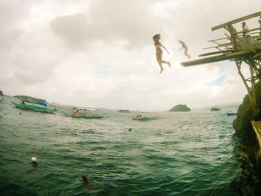 Jeepney Hostel And Kite Resort Balabag (Boracay) Exterior foto