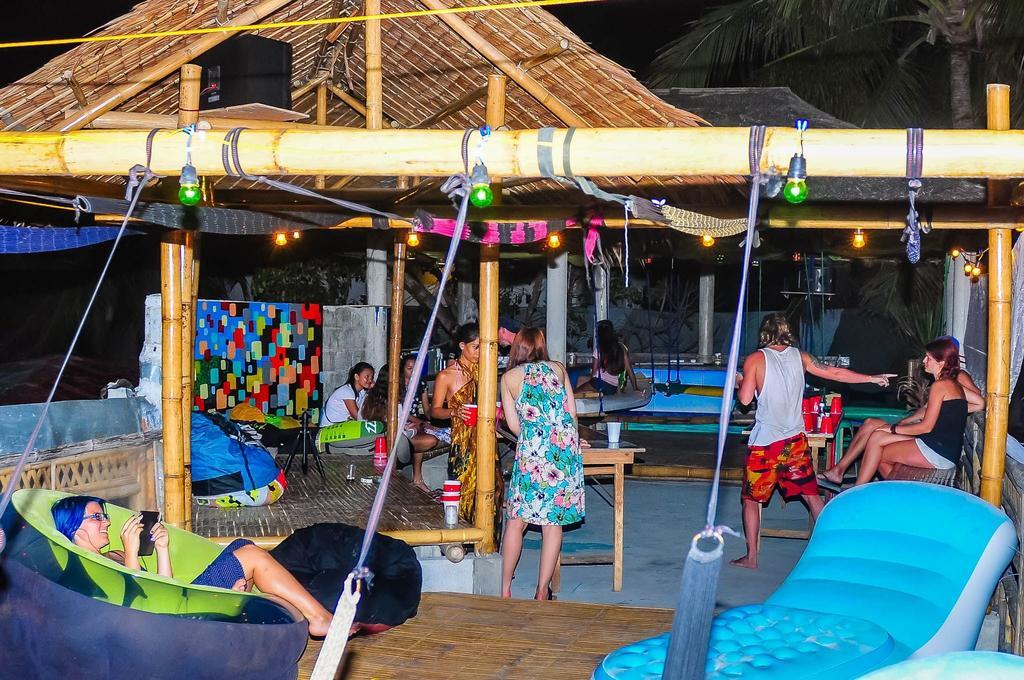 Jeepney Hostel And Kite Resort Balabag (Boracay) Exterior foto