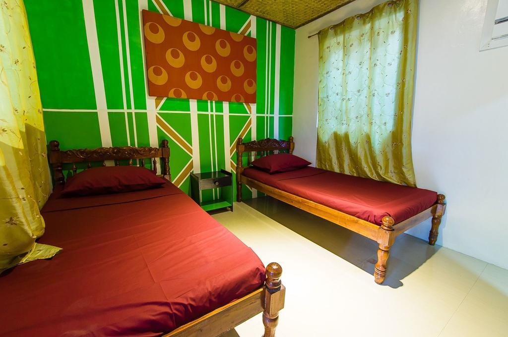 Jeepney Hostel And Kite Resort Balabag (Boracay) Exterior foto