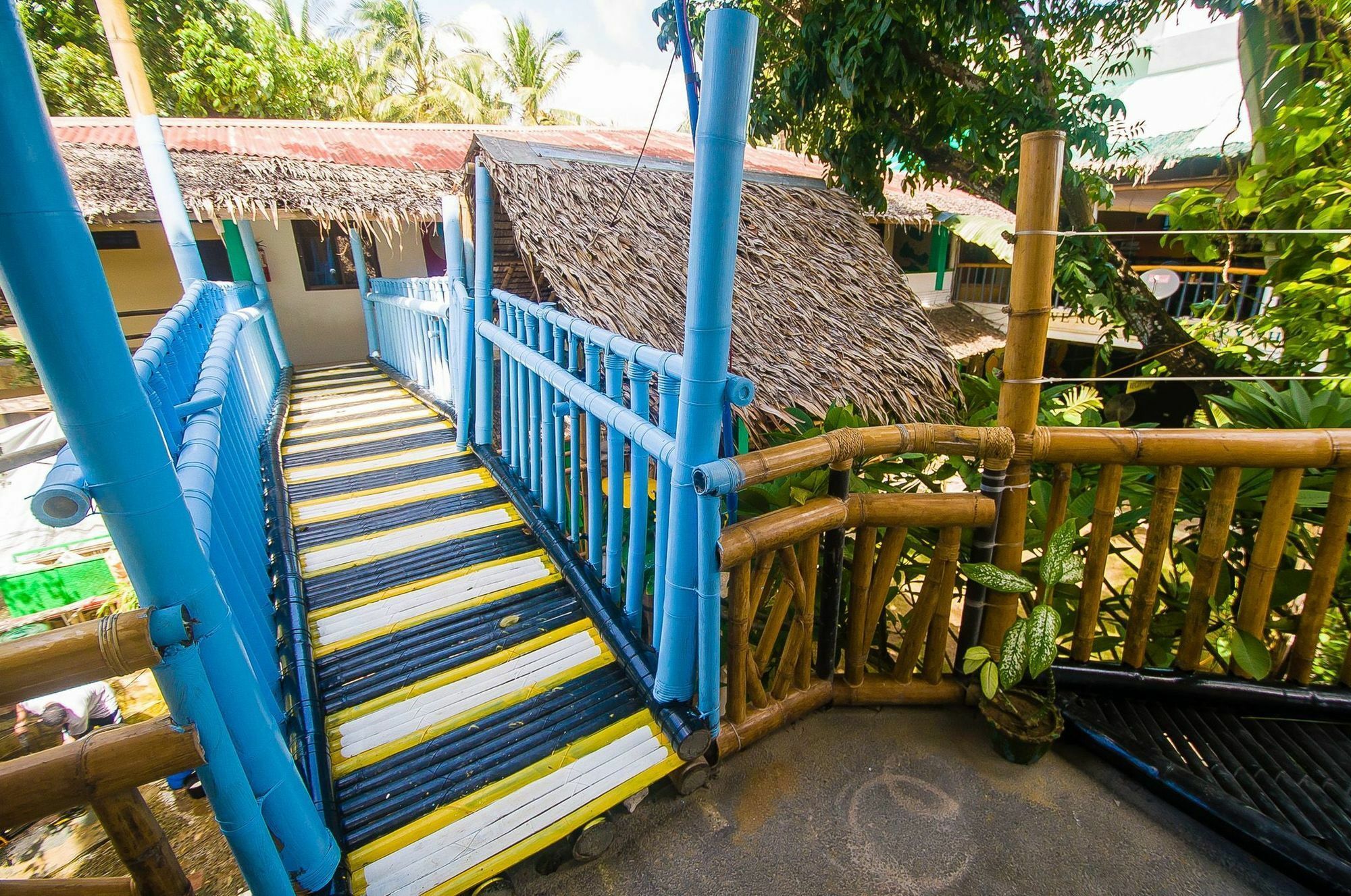 Jeepney Hostel And Kite Resort Balabag (Boracay) Exterior foto